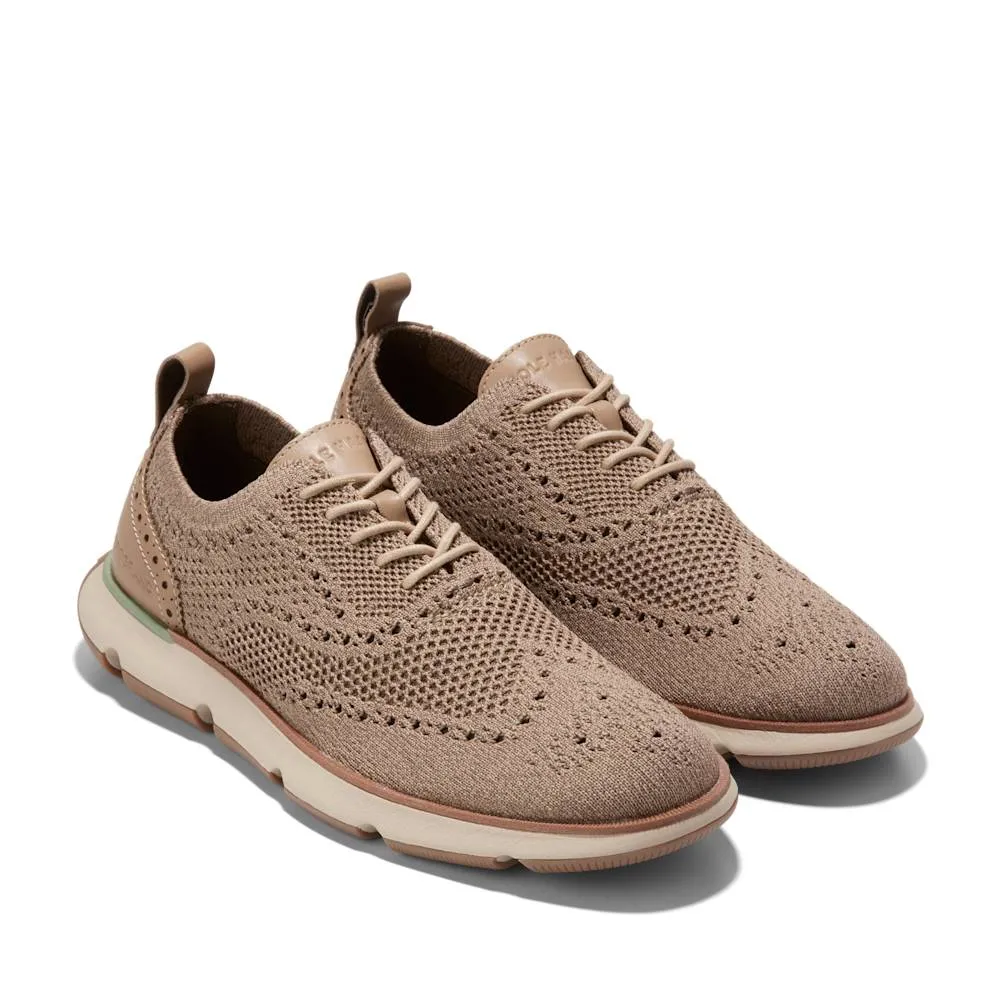 4.ZERØGRAND Stitchlite Oxford