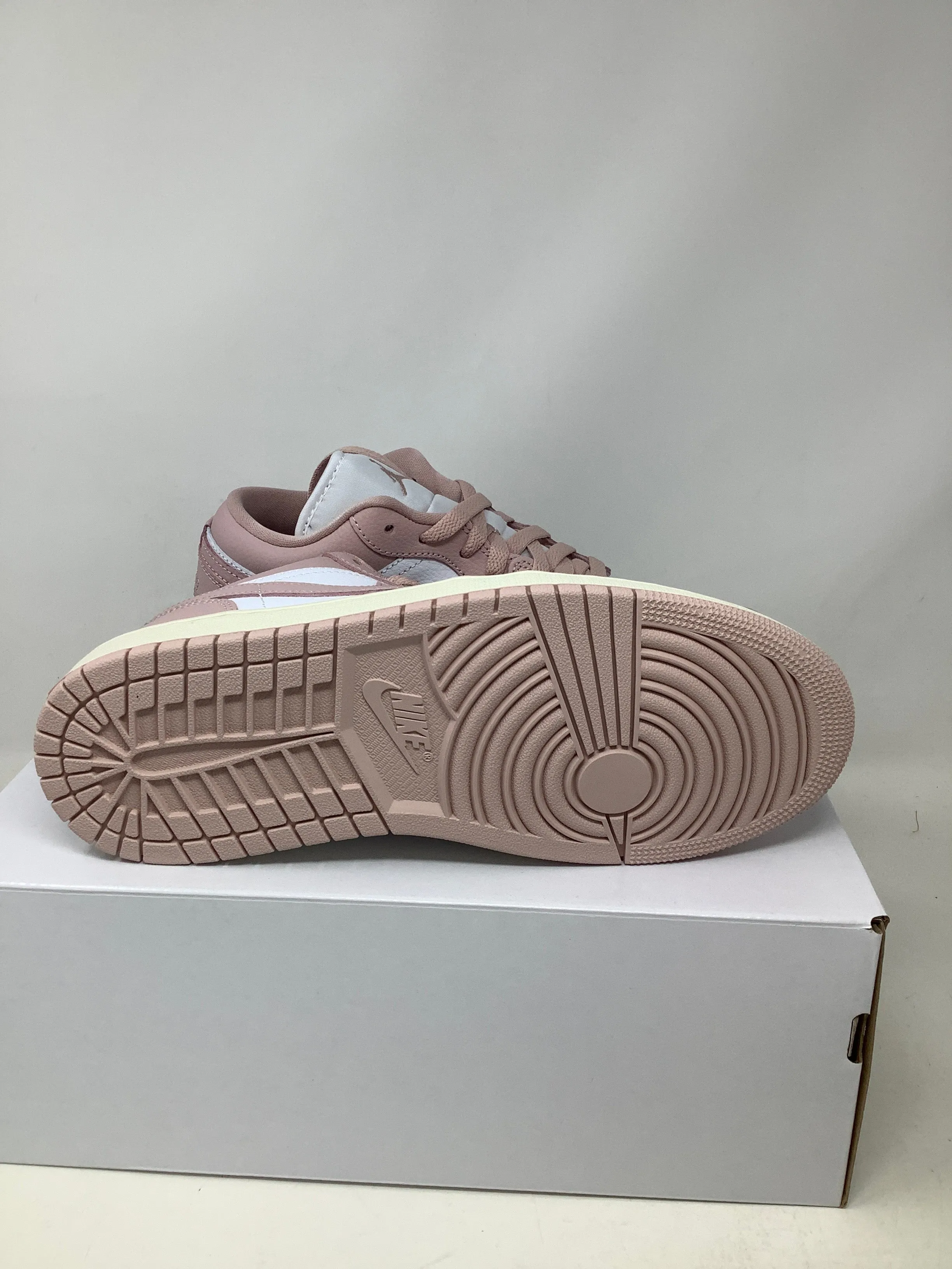Air Jordan 1 Low, Oxford (Women's)