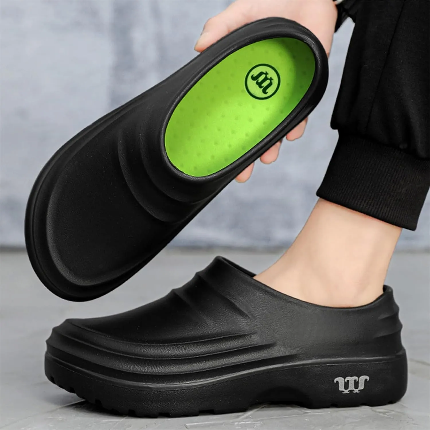 Armadillo Chef Shoes for Women Comfortable Slip On Kitchen Garden Nurse Shoes Solid Color Oil Resistant Work Clogs Lightweight Waterproof Chef Mules