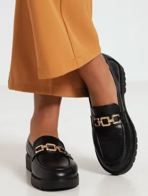Basic Loafer With Tbar Trim