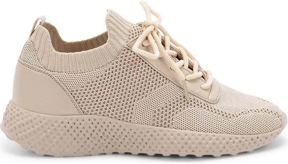 Blondo Women's Shay Waterproof Sneaker