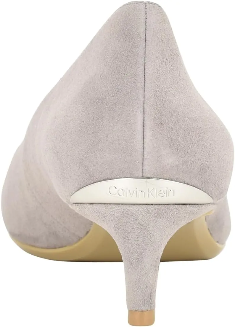 Calvin Klein Womens Gabrianna2 Pump