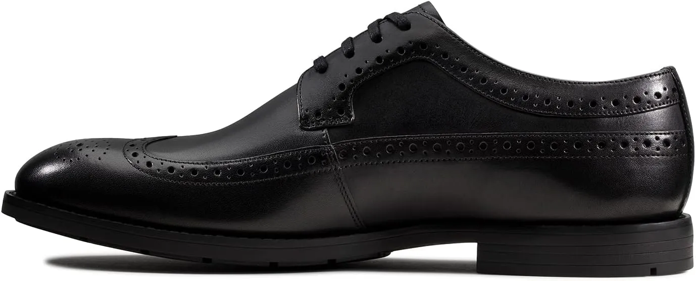 Clarks Men's Wingtip Oxford