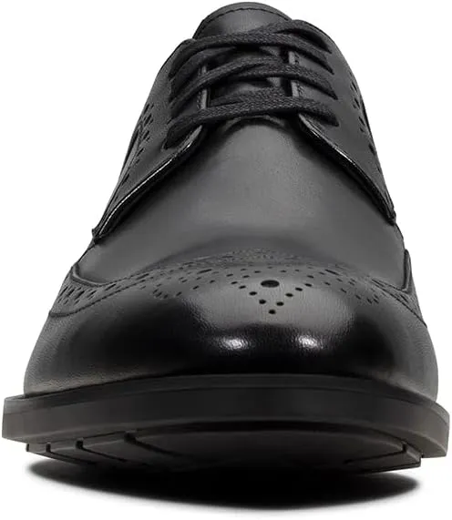 Clarks Men's Wingtip Oxford