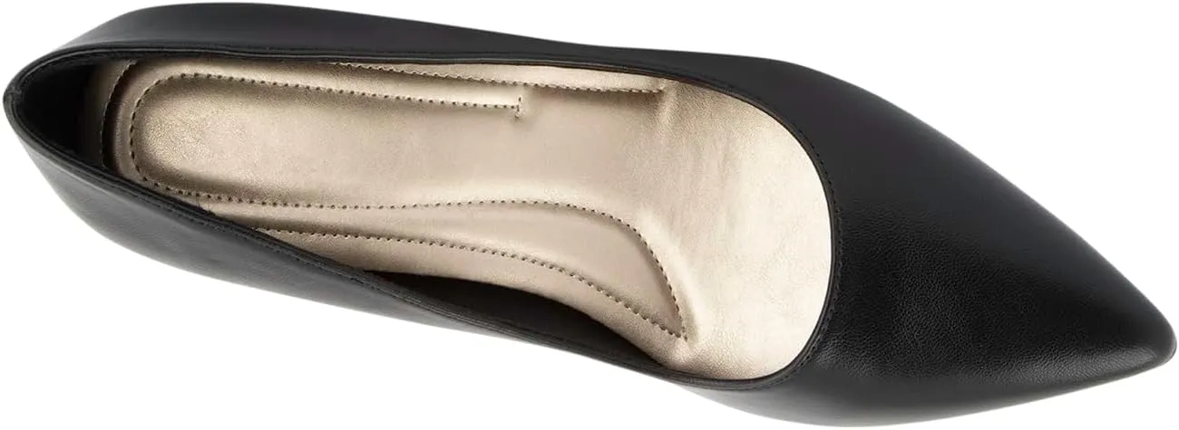 Comfort Plus by Predictions Women's Janine Pointy Toe Pump