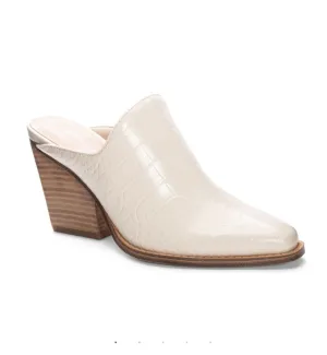 Crinkle mule
