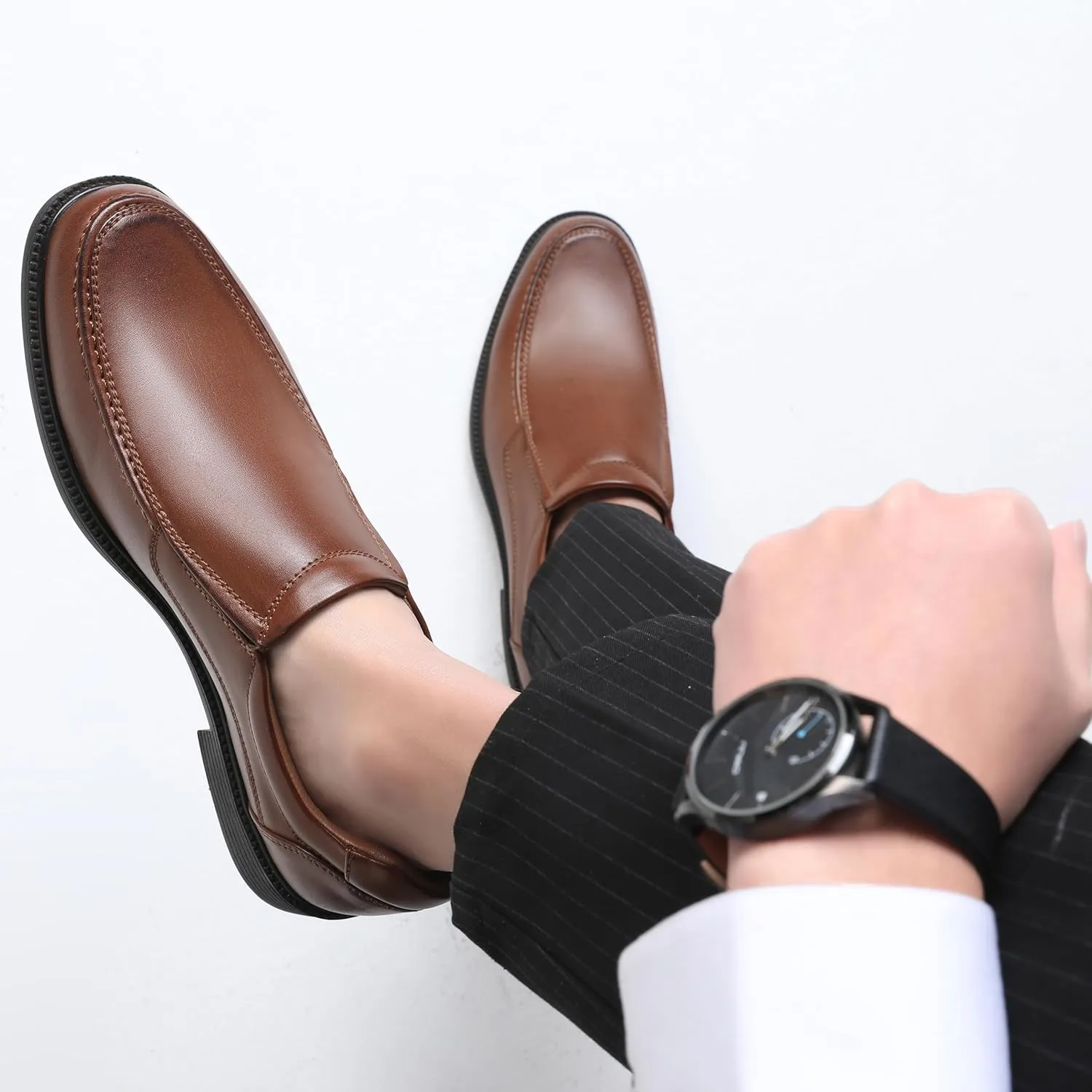 DECARSDZ Mens Faux Patent Leather Tuxedo Classic Formal Loafers Dress Shoes