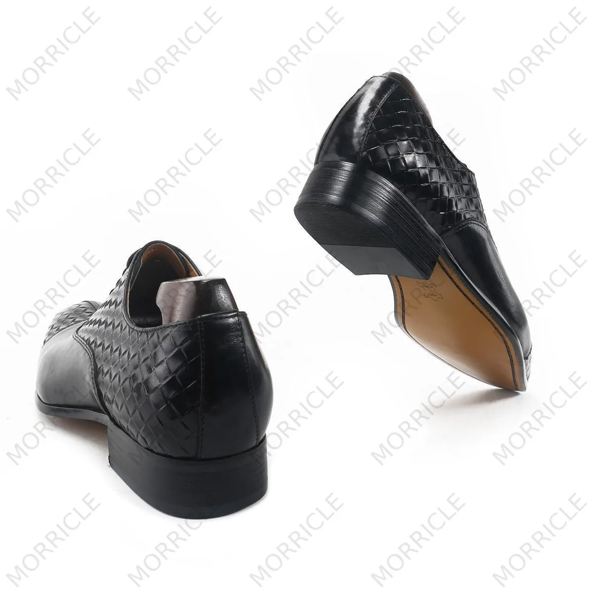 Elegant Oxford Shoes with Woven Pattern
