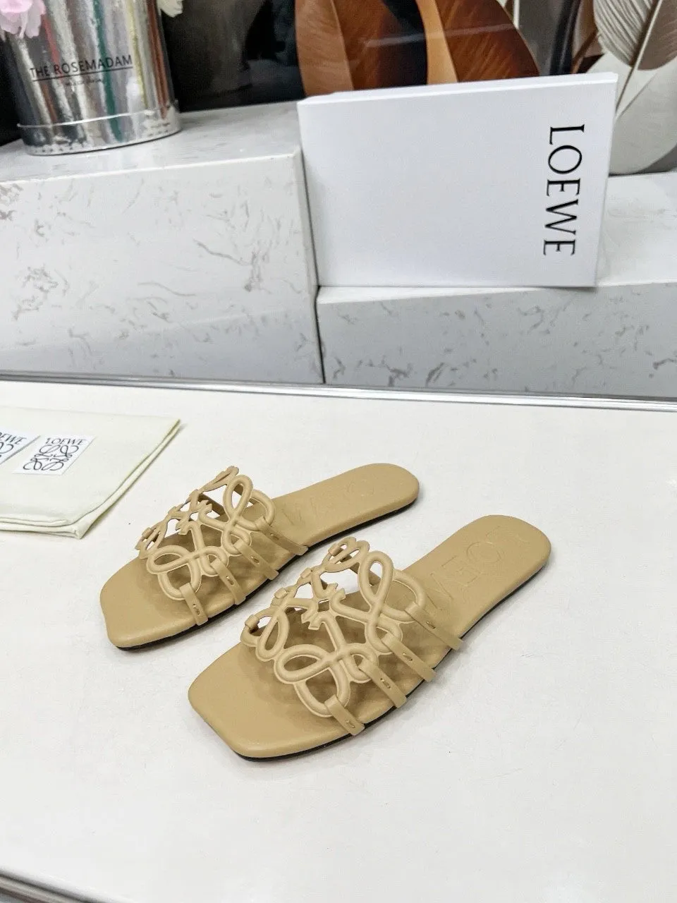 Flat Gate Anniversary sale Wholesale deals Mule Loewe