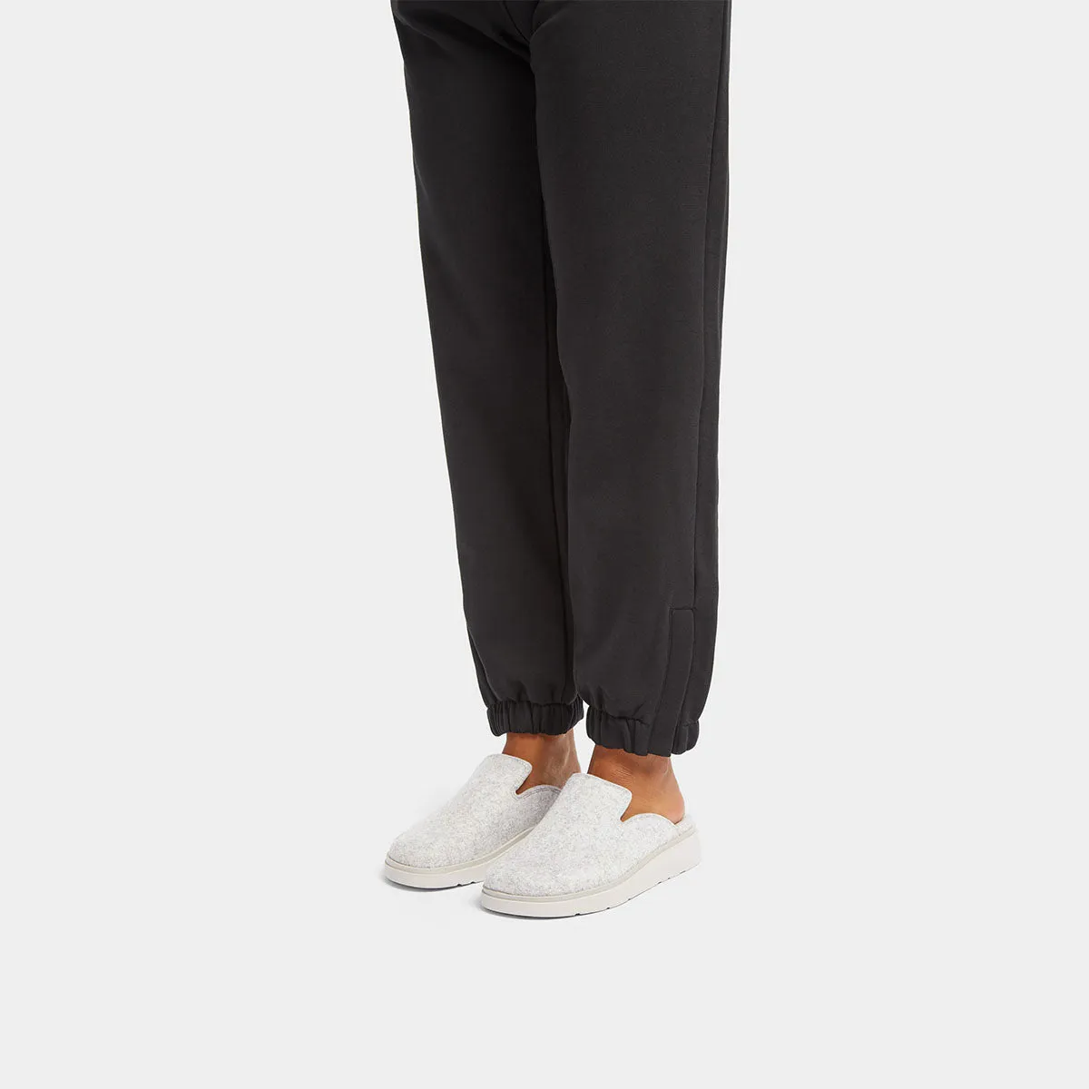 GEN-FF e01 Felt Mules