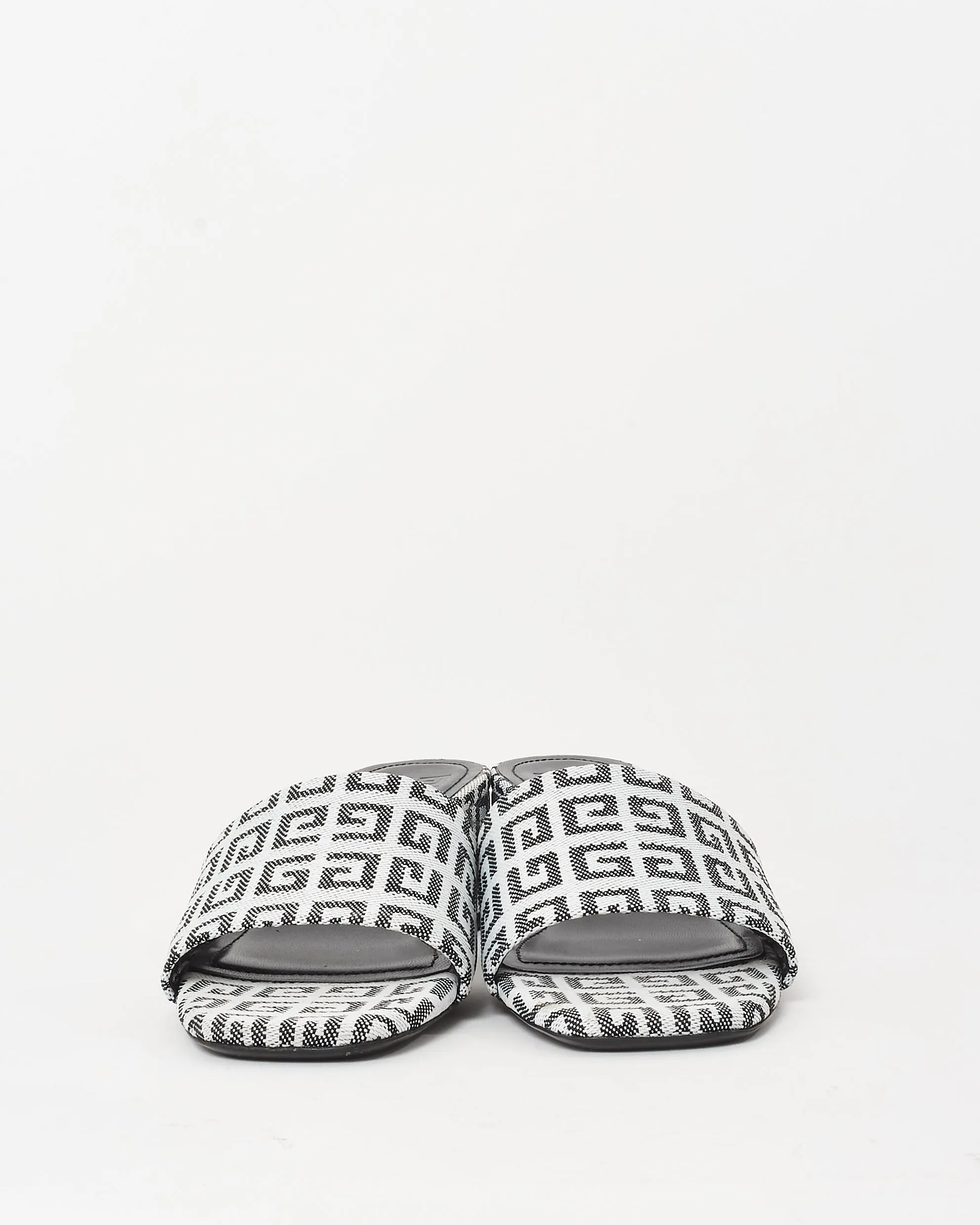 Givenchy White & Black 4G Jacquard Monogram Fabric Block Heel Mule Sandals - 38