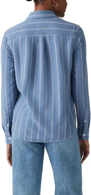 Levi's Women's Classic Button-up Shirt