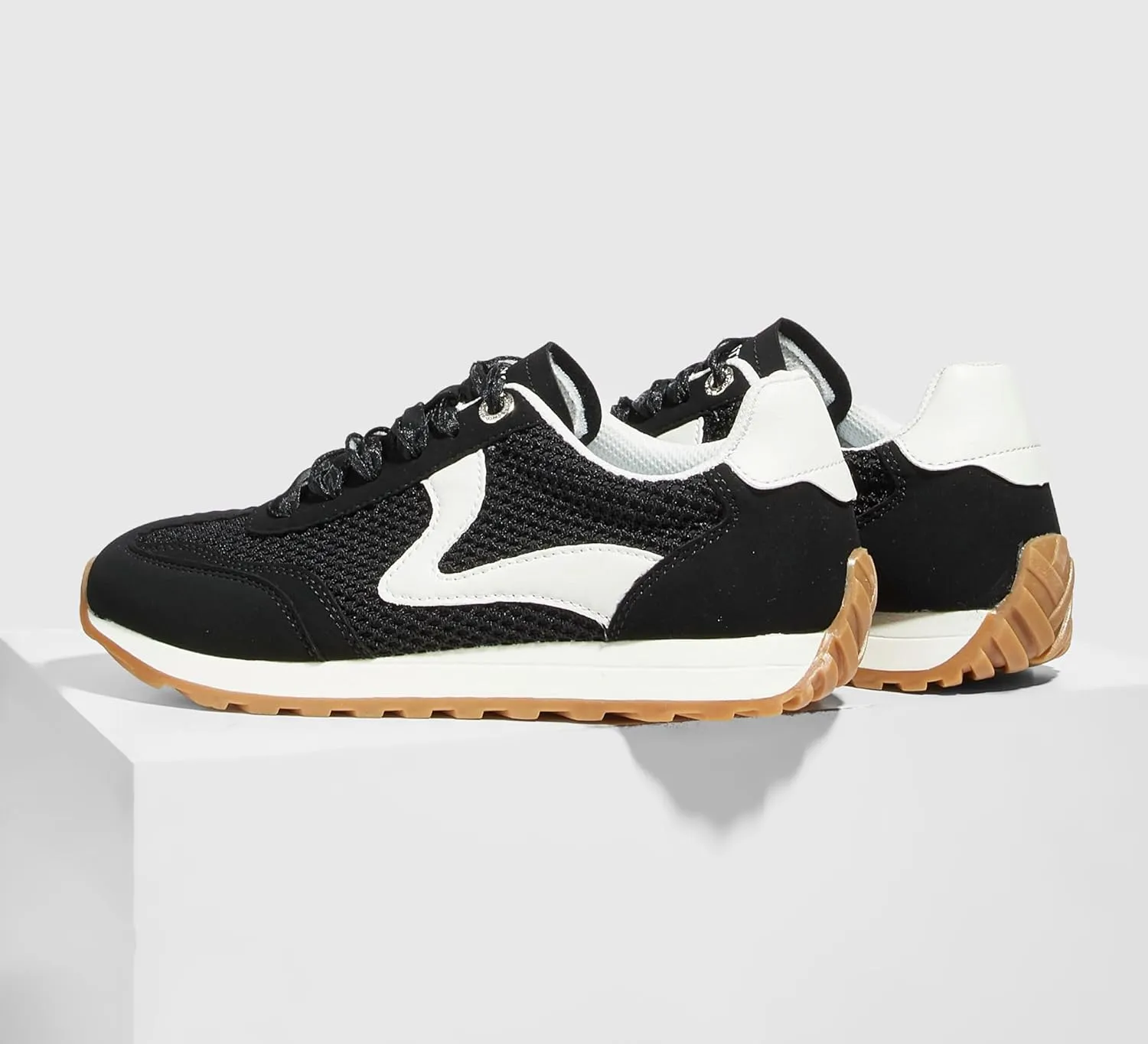LUCKY STEP Women's Fashion Sneakers Trendy Tennis Shoes Neutral Stylish Retro Trainers Casual Running Walking Shoes