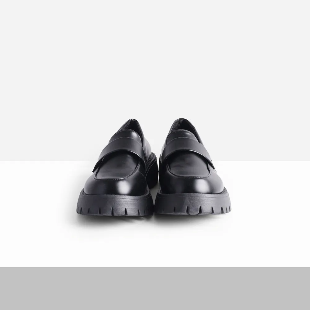 Lumi Basic Loafer