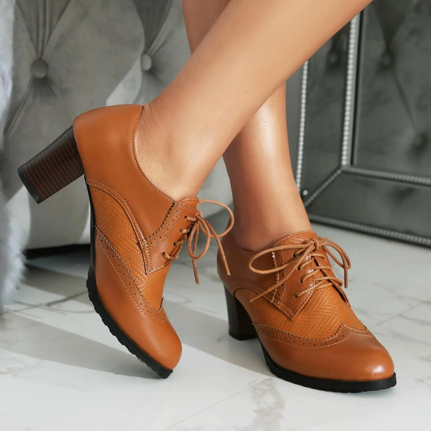 Meefit Women Lace Up Oxford Shoes Perforated Wingtip Shoes Chunky Heel Brogue Shoes,Round Toe Saddle Oxford Shoes