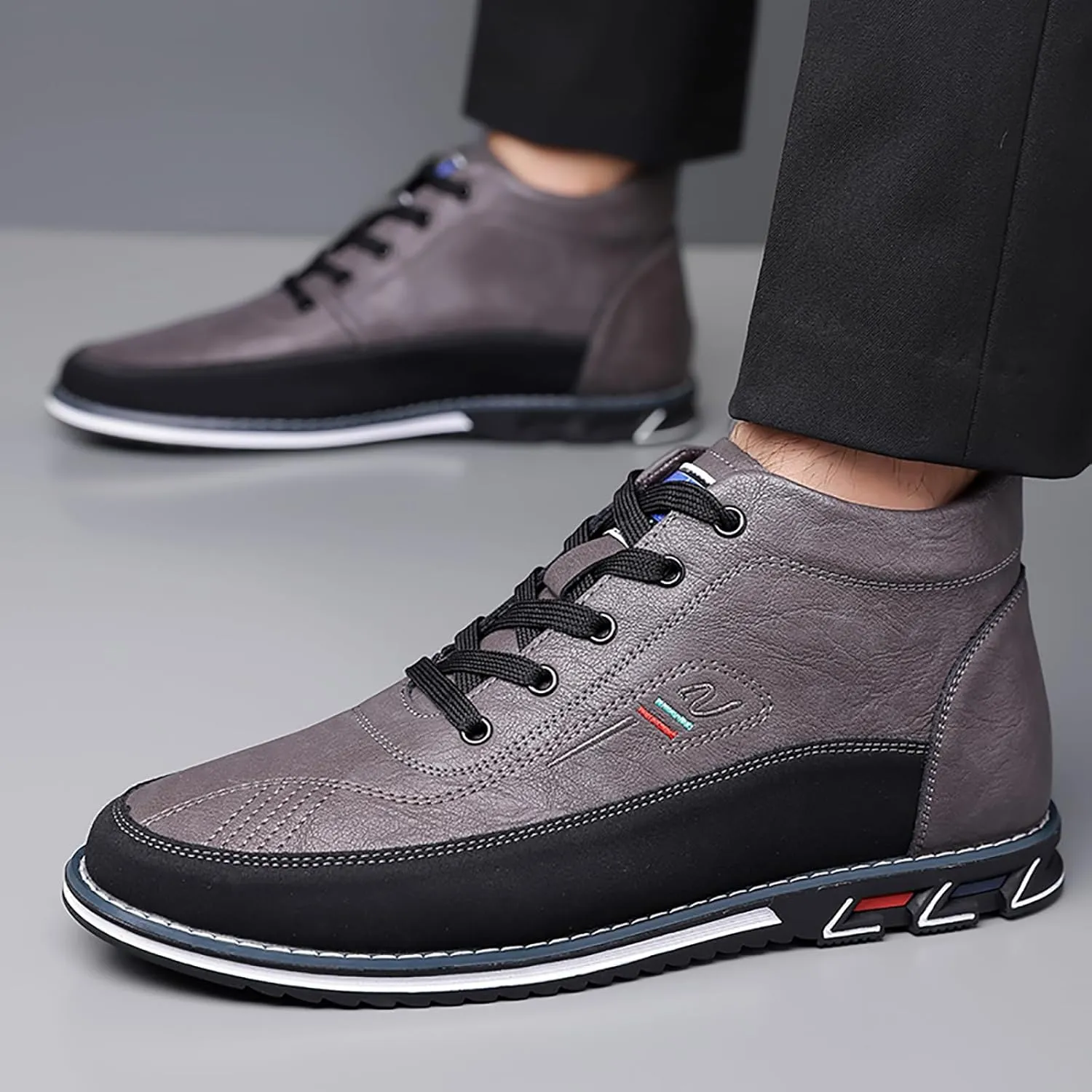 Men's Leather Lace Up Chukka Ankle Boots Casual Comfortable Round Toe Anti-slip Flat Oxford Booties for Office Driving Walking Sports Boots