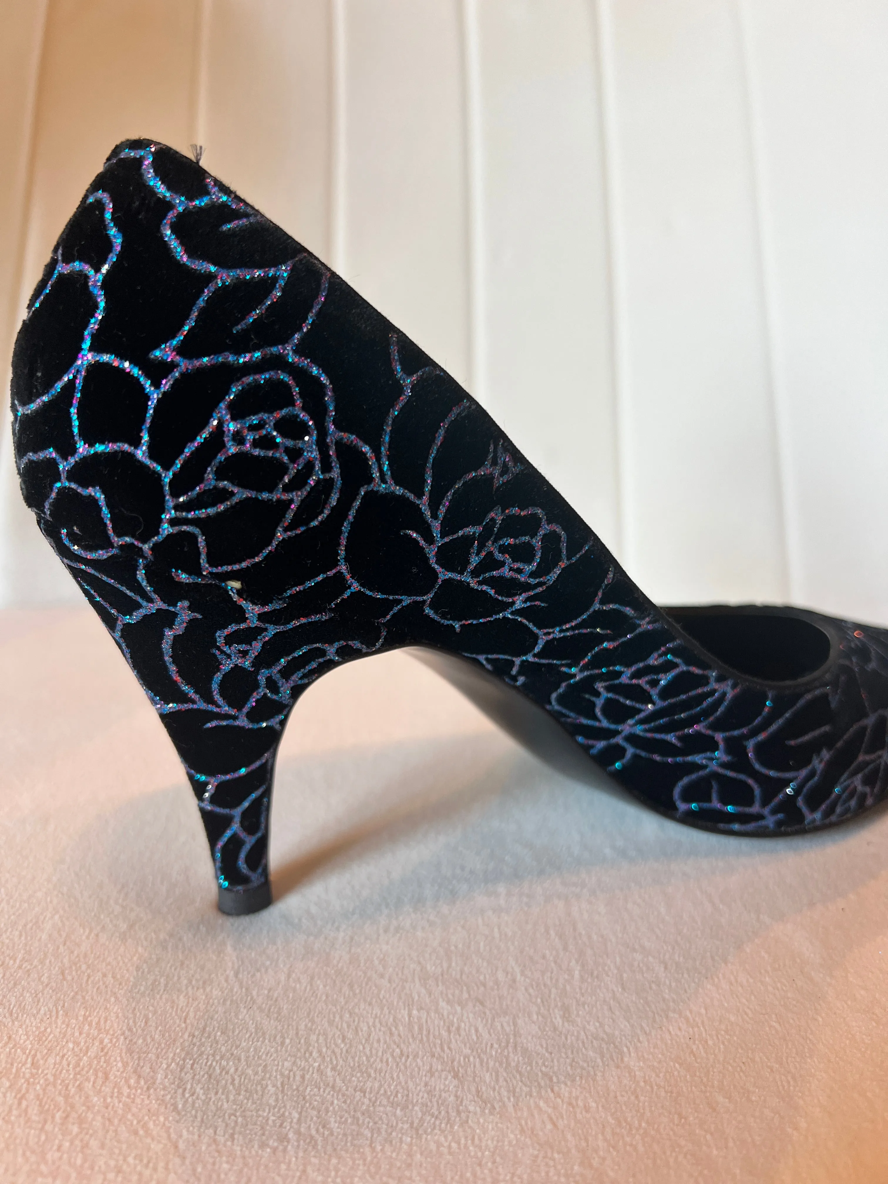 Naturalizer Black/Blue Floral Sparkle High Heel Pump