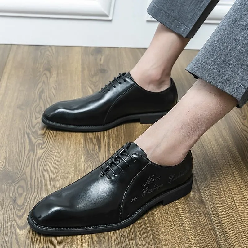 Oxford Shoes for Men Lace Up Retro Square Burnished Toe Pattern Embossed Vegan Leather Low Top Block Heel Resistant Non Slip Rubber Sole Business