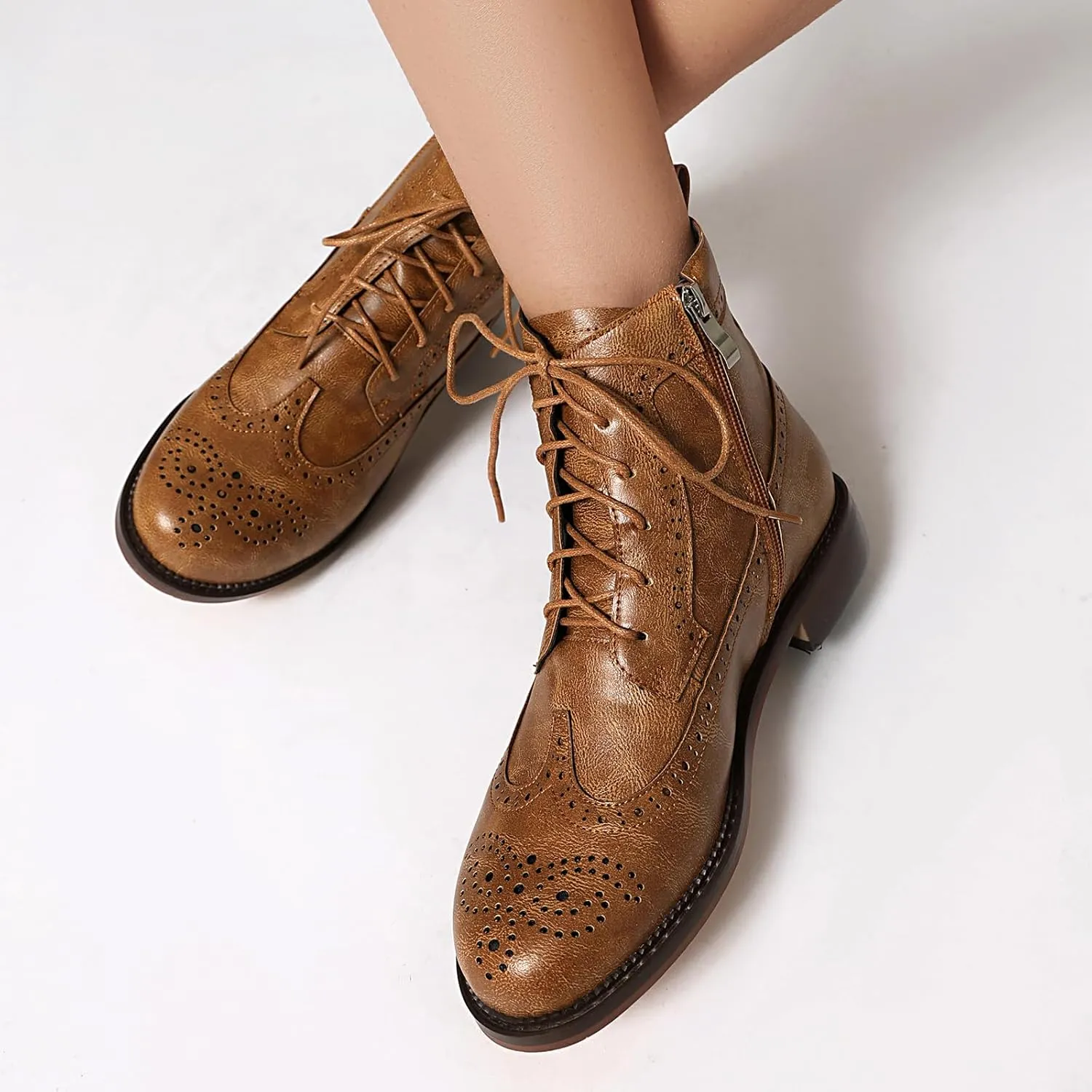 SEIFIN Women's Wingtip Oxford Boot Combat Boots Side Zip Ankle Motorcycle Boots Dressy Lace Up Wingtip Brogue Short Booties