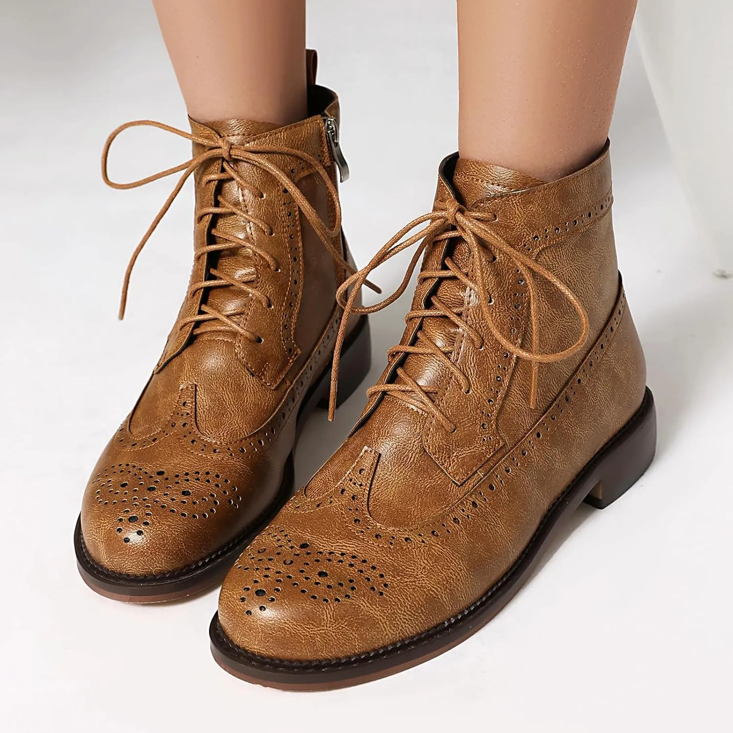 SEIFIN Women's Wingtip Oxford Boot Combat Boots Side Zip Ankle Motorcycle Boots Dressy Lace Up Wingtip Brogue Short Booties
