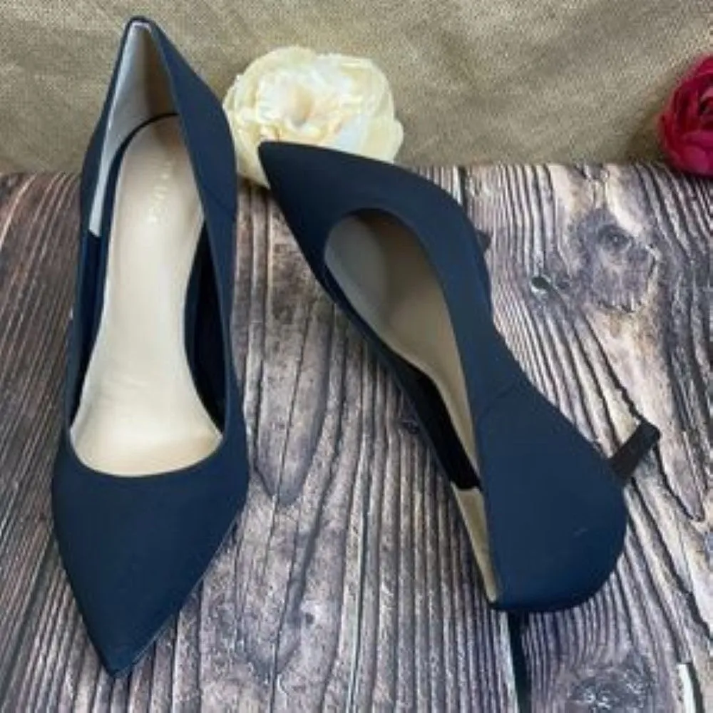 VIA SPIGA Black Cloe Pointed Toe Pump 7.5M