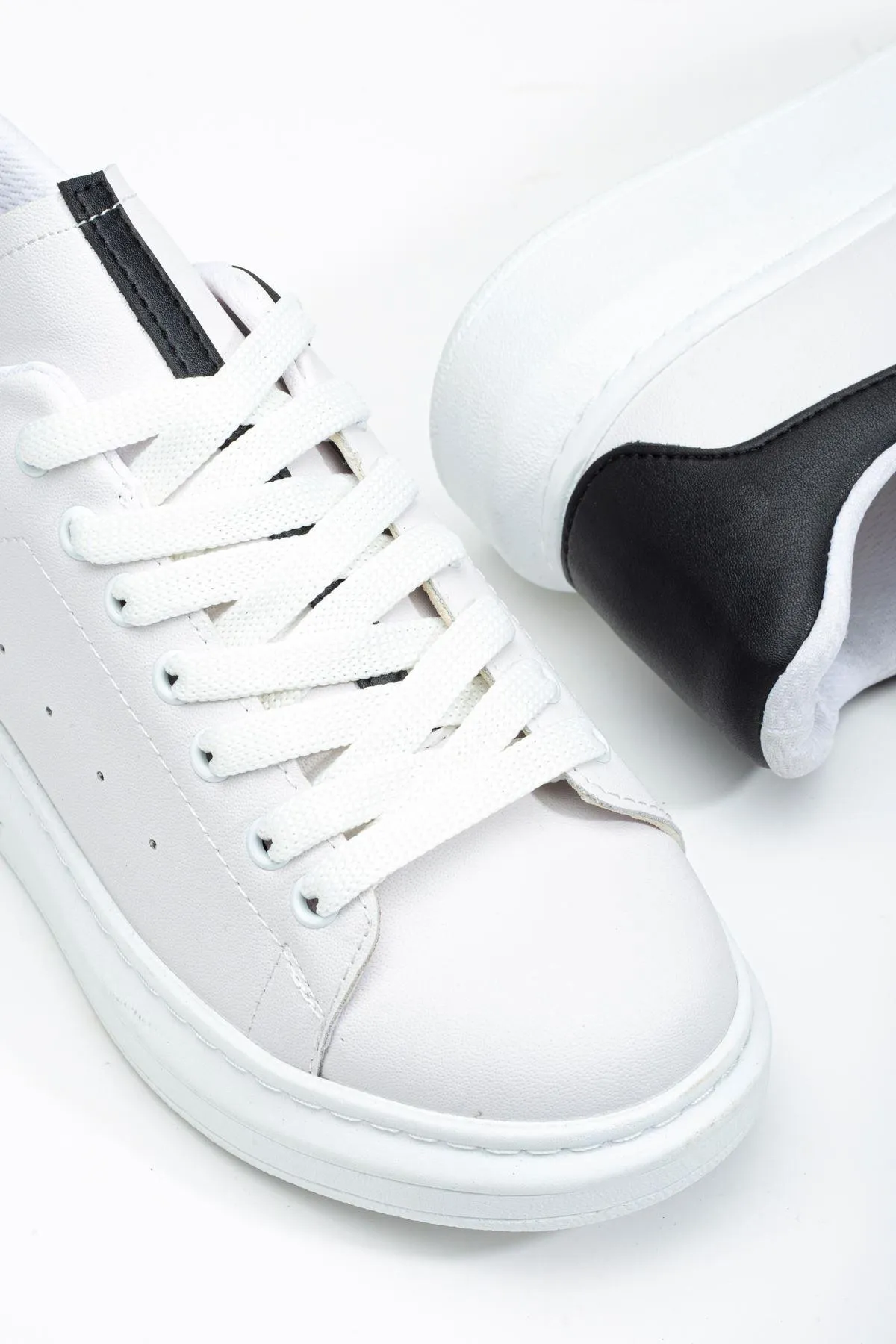 White - Black Women's Sneaker Casual Shoes