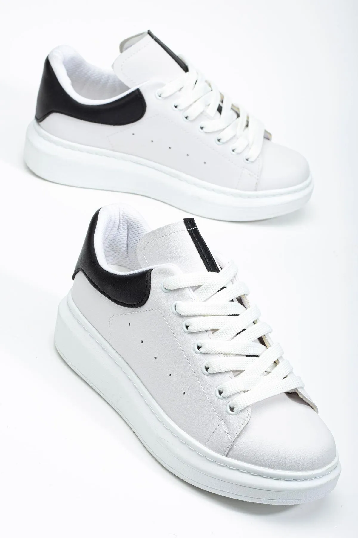 White - Black Women's Sneaker Casual Shoes