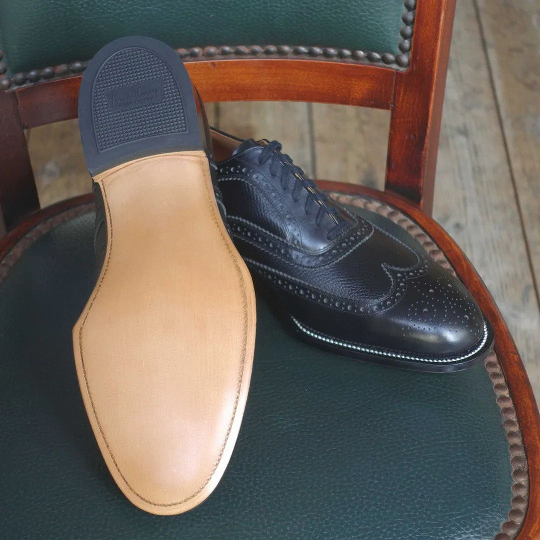 Wingtip Oxford