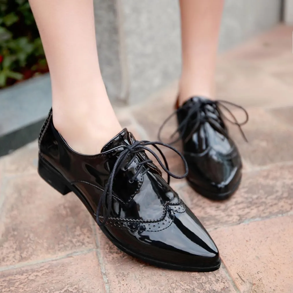 Women's Flats Wingtip Lace Up Oxfords Pointed Toe Low Heel Patent Leather Pumps Brogue Dress Shoes